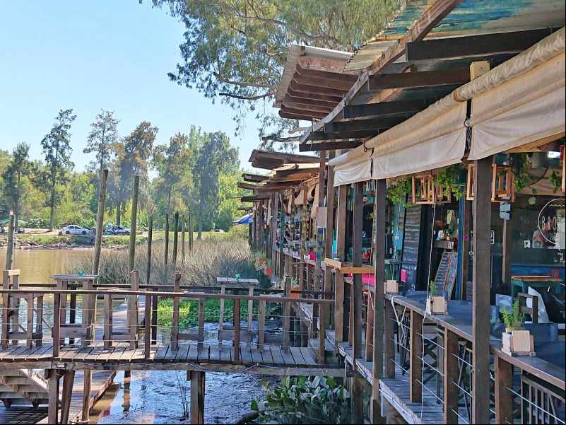 Restaurante - Tigre - Buenos Aires - Argentina - Am